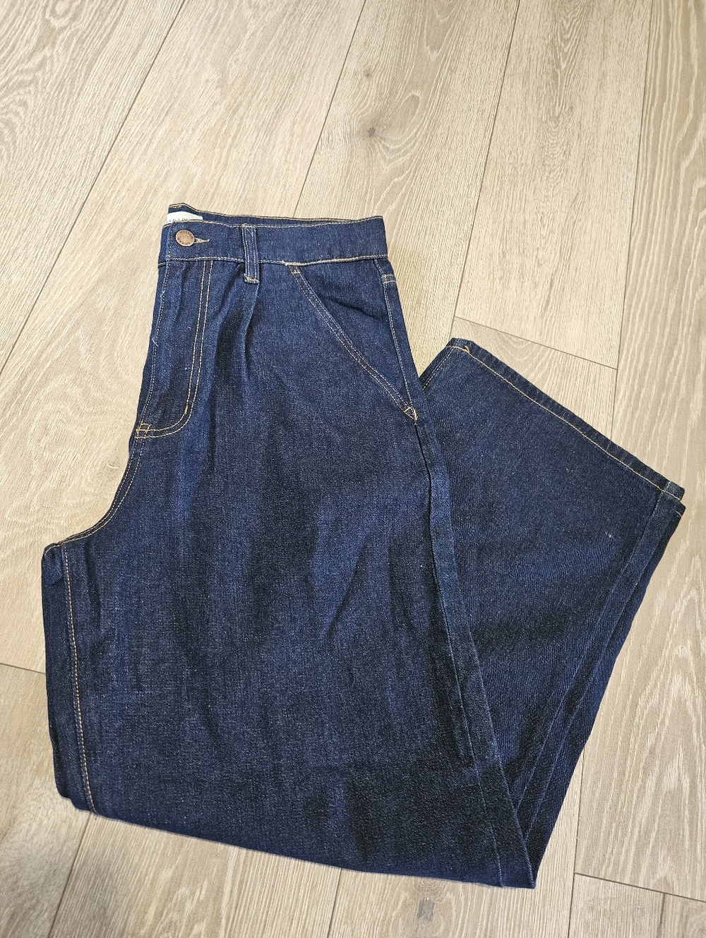 OLIVER LOGAN NWT Thompson Pleated Low Slung Jeans